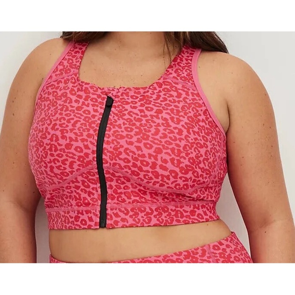 Torrid Active Low Impact Sports Bra Performance Front Zip Size 3 Pink Leopard